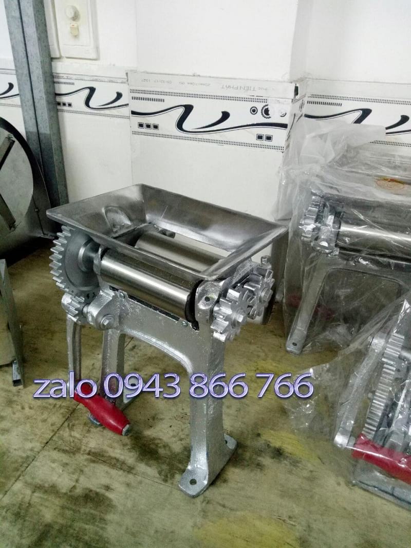 Máy cán khô mực loại lớn trục dài 100mm