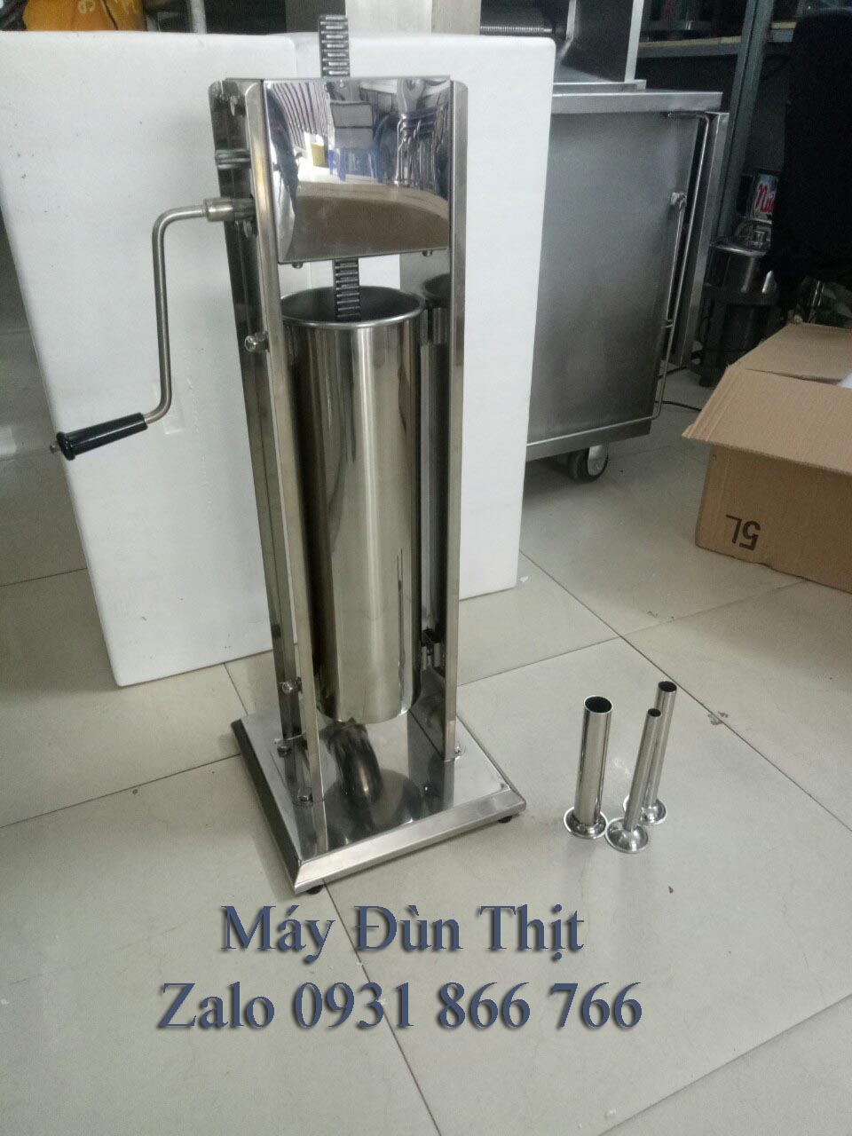 dụng cụ nhồi lạp xưởng