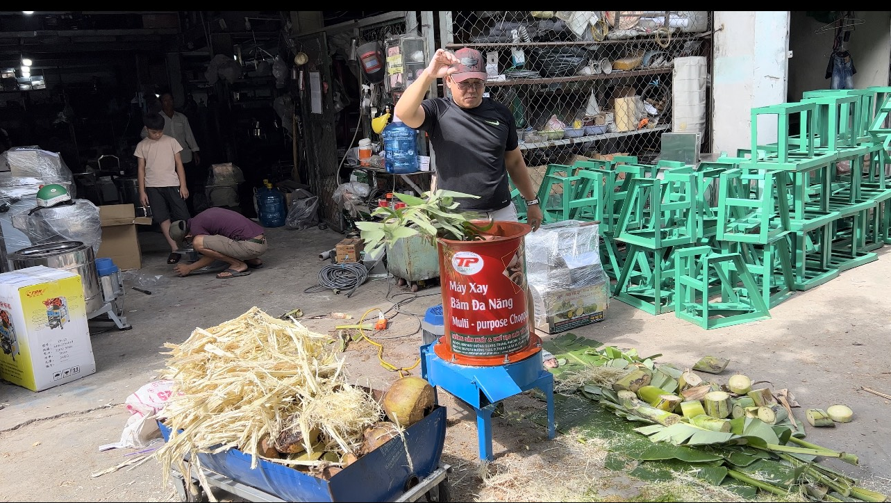Máy xay rơm dừa 1 pha